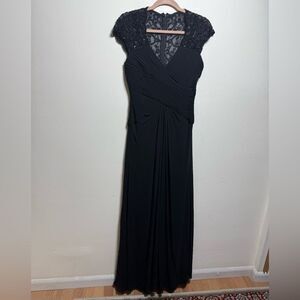 (M3) Tadashi Silk Collection Long black dress with short sleeves sequins Size 8